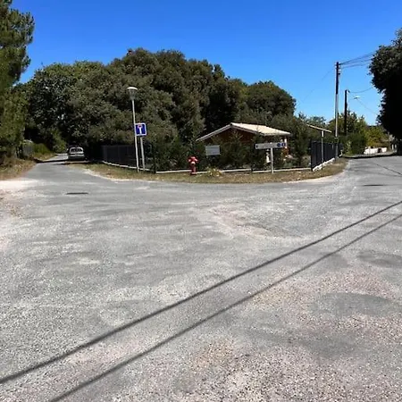 Petite Maison Au Verdon Sur Mer * Le Verdon-sur-Mer